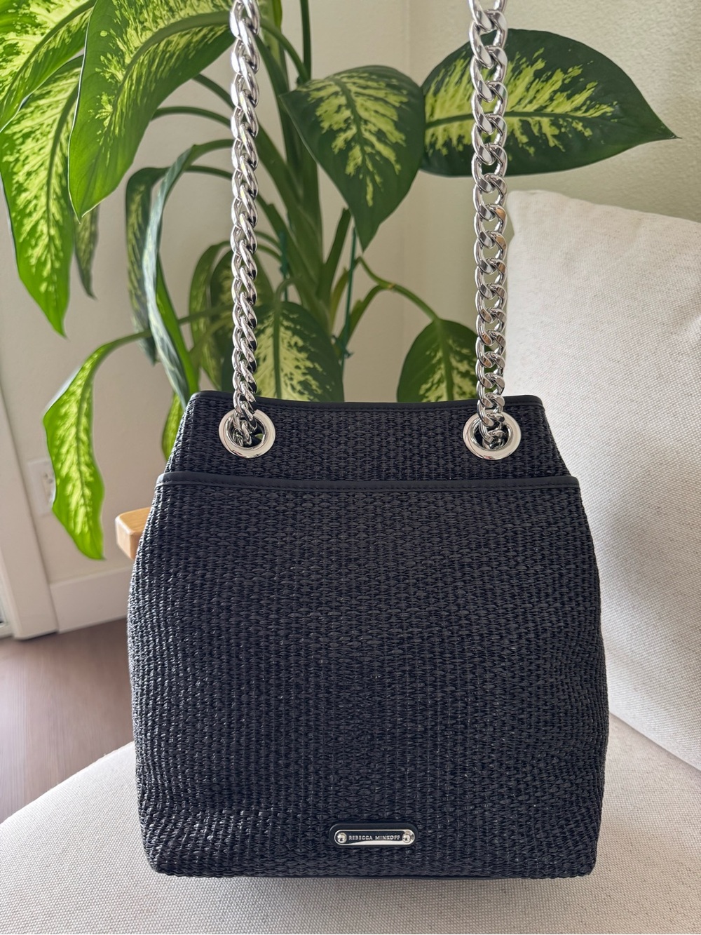 NWT Rebecca Minkoff Edie Large Black Woven Straw Bucket Shoulder Bag Purse New - Picture 5 of 17